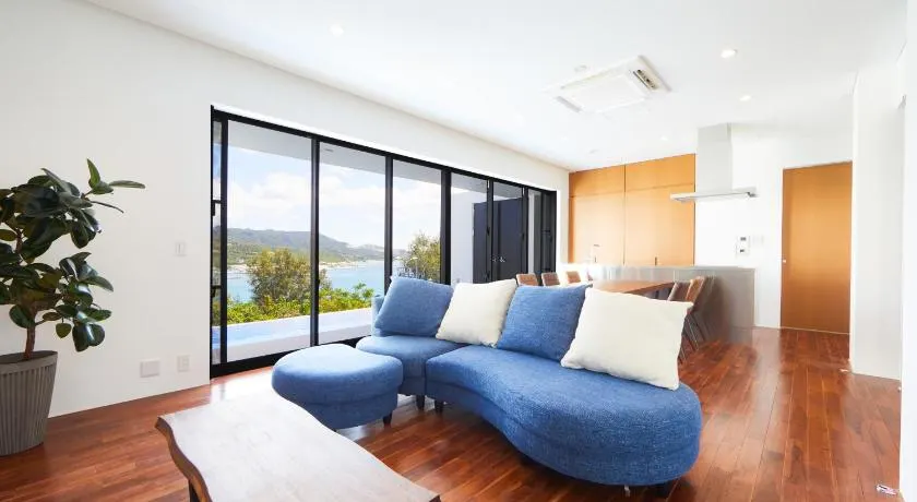 E-horizon Resort Premium 瀬底E - Image 1