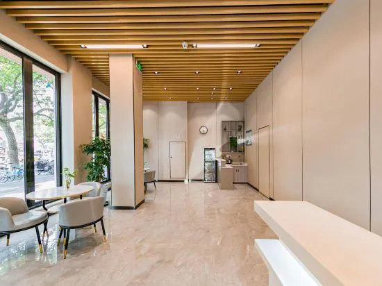 Golden Delta International Hotel - Image 1