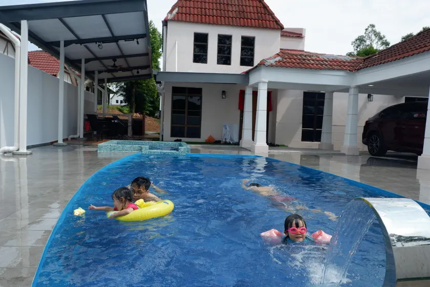 San Casa A’Famosa cosy Villa/bungalow 5 rooms18pax - Image 1