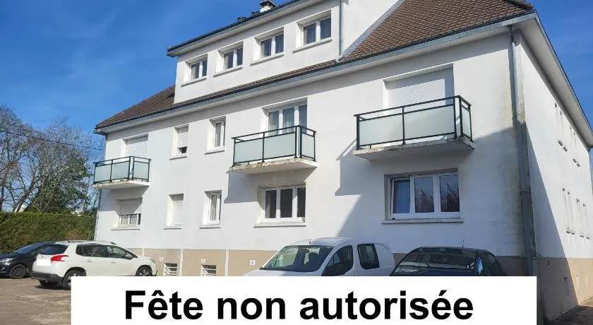 St-Quentin-en-Yvelines Plusieurs appartements avec parking - Image 1