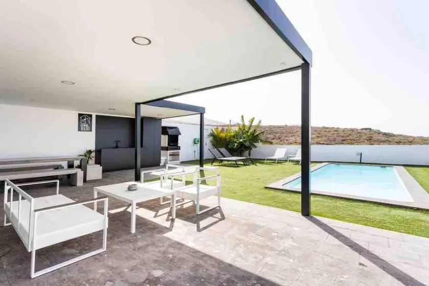 Tulio II family villa heated pool - Image 1