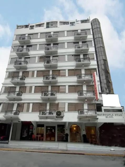 Stone House Hotel Manila - Image 1