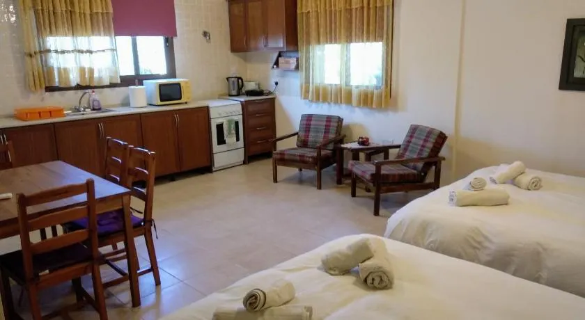 Sunset Guest House - Image 1