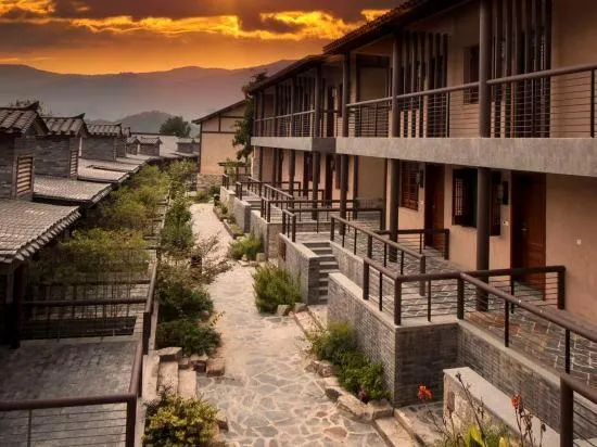 Wuhan Nomura Valley Yinxing Mountain Resort Hotel - Image 1