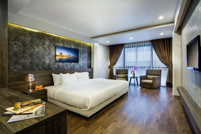 MyLinh Hotel Hanoi - Image 1