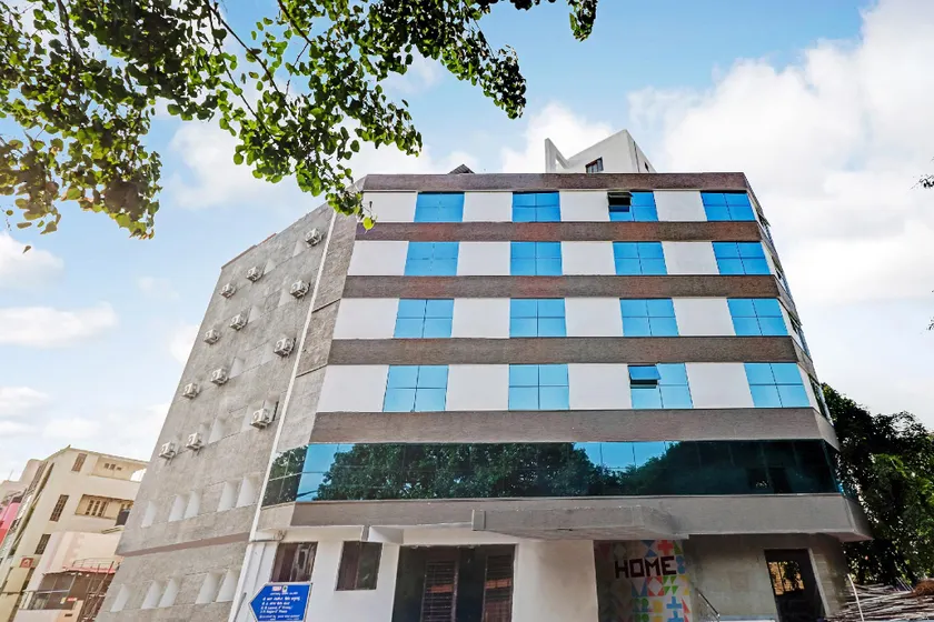 Capital O Elite Stay Jp Nagar Near SRI SATHYA GANAPATHI SHIRDI SAIBABA Temple - Image 1
