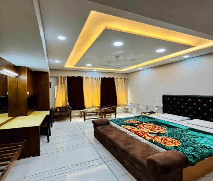 Hotel Park Hills - Image 1