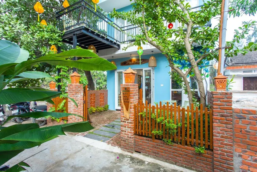 Peach House - Image 1