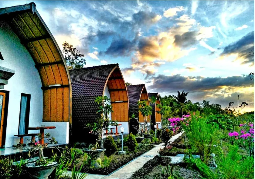 Sebrang Hills Bungalow - Image 1