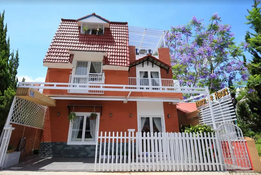Maison de Fleurs - Ngôi Nhà Hoa - Image 1