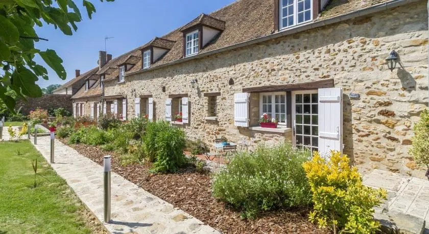 Domaine des Trois Châteaux - Image 1