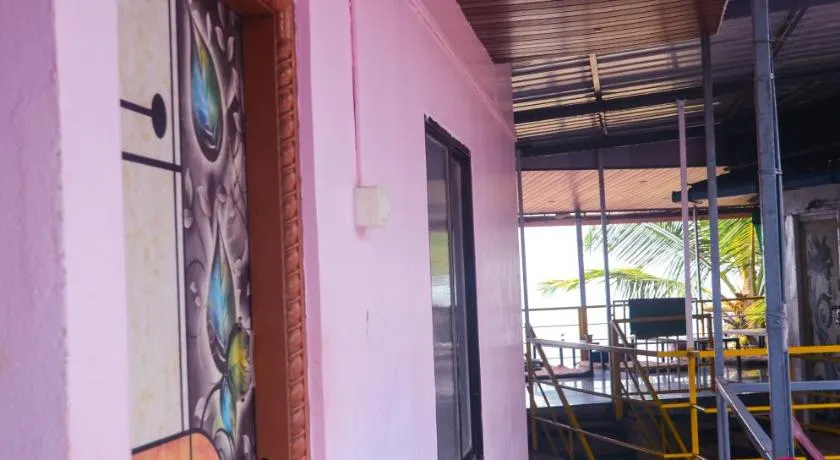 Cafe Paradise - Image 1
