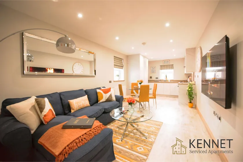 Elm House - Image 1