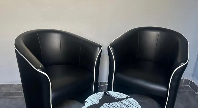 Studio Premier Etage pour voyageurs - Image 1