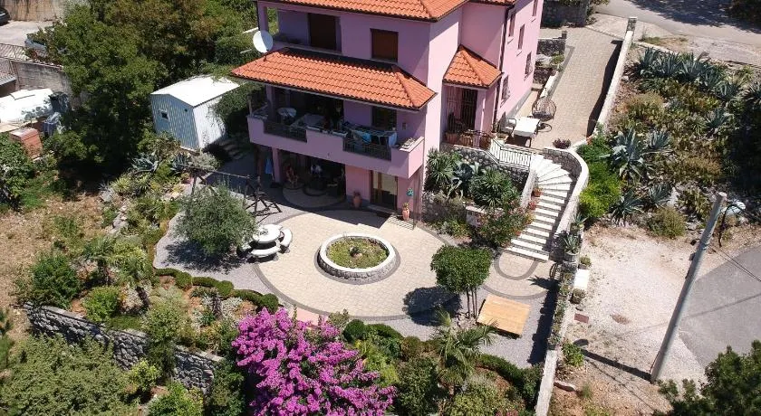 Apartment Anika - Image 1