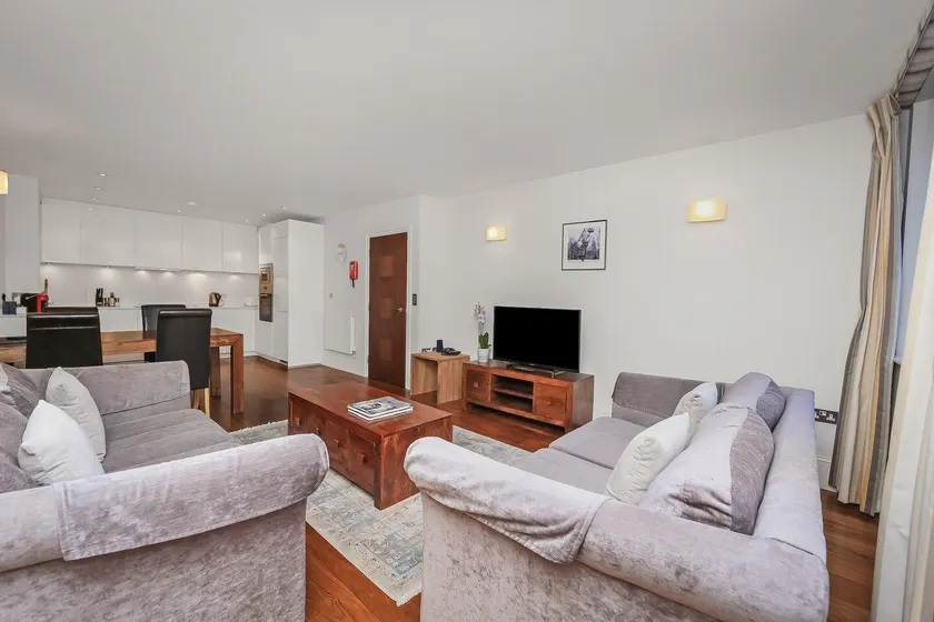 Premium serviced apartment - Image 1