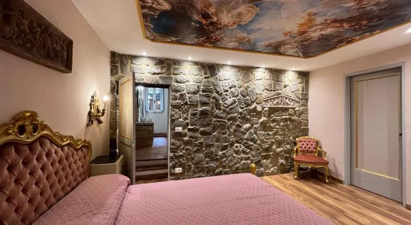 CORTONA SUITE - THE HOUSE WITH WELL and THE FRESCOS PALACE - Image 1