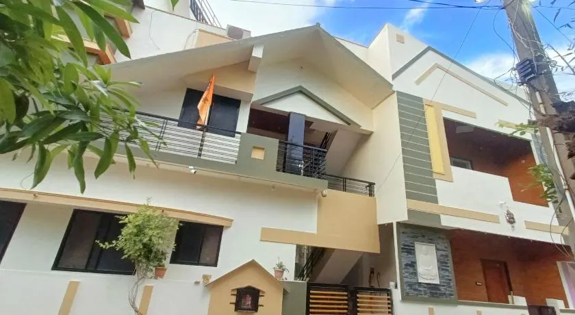 Dream Hampi Villa & Home Stay - Image 1