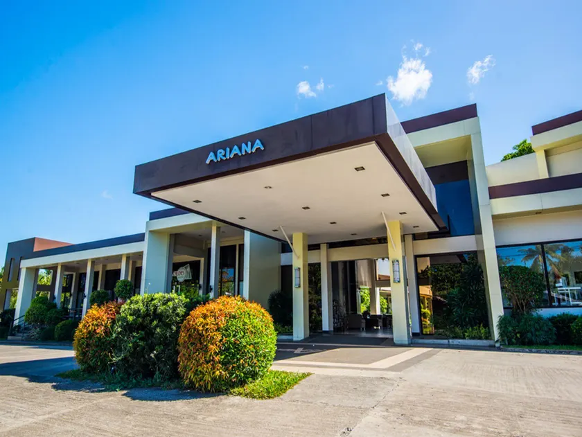 Ariana Hotel - Image 1