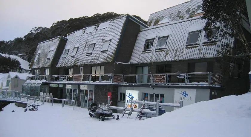Altitude Apartments - Image 1