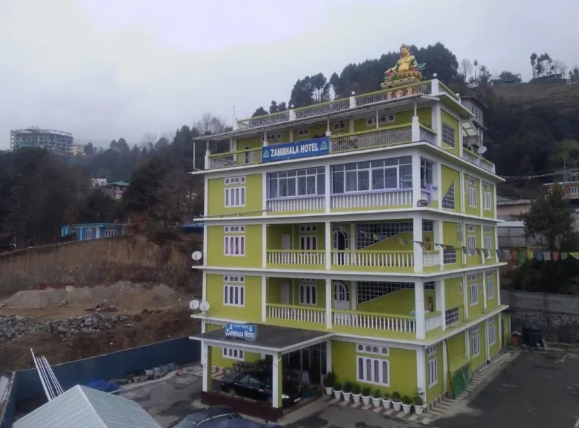 Zambhala Hotel Tawang - Image 1
