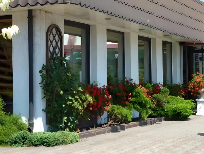 Hotel Astra Tajemniczy Ogród - Image 1