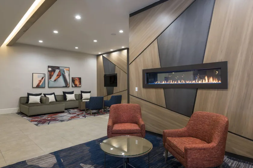 The Center Hotel Grand Rapids Airport - Image 1