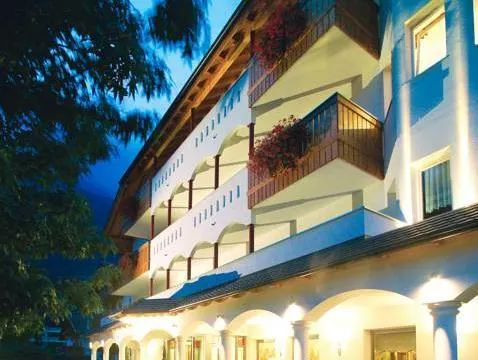 Park Hotel Villa Etschland - Image 1
