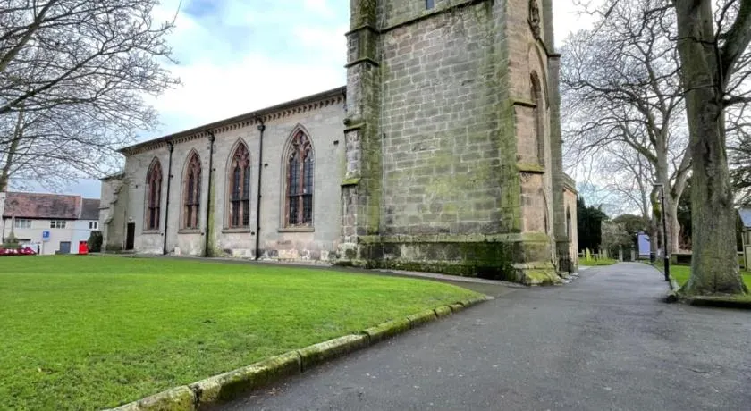 Traditional with Views - Image 1