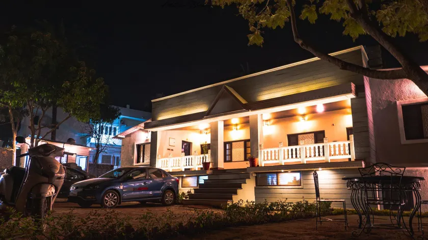 Hotel Agroha - Image 1