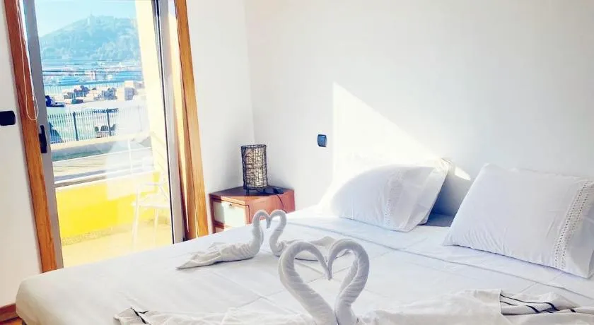 Cabedelo guest house - Image 1