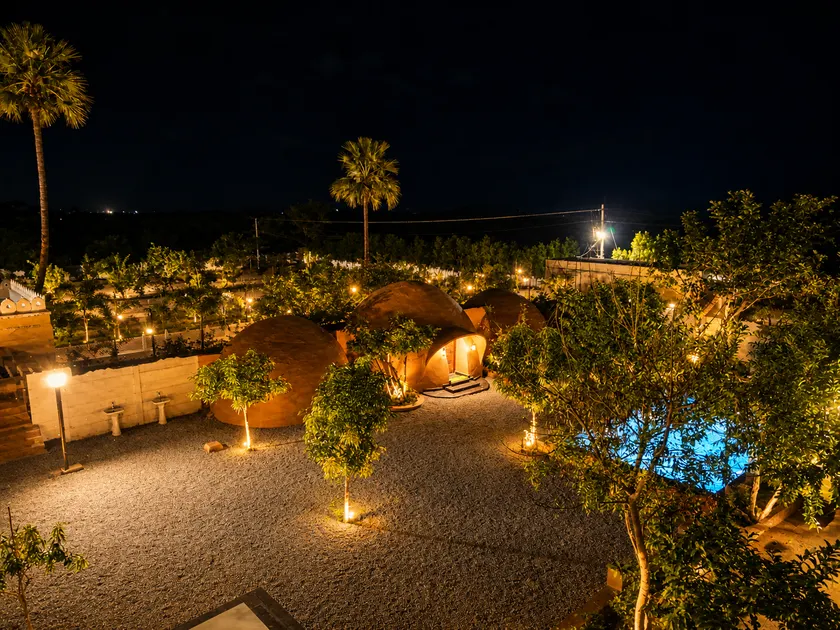 Ringa Ringa Rose3BR|Pool in Hyderabad by Homeyhuts - Image 1