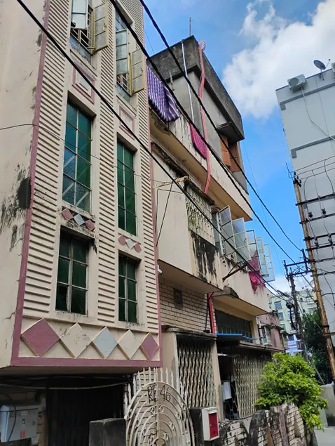 Green Homestay Kolkata -AC extra 400-KITCHEN extra 200 - Image 1