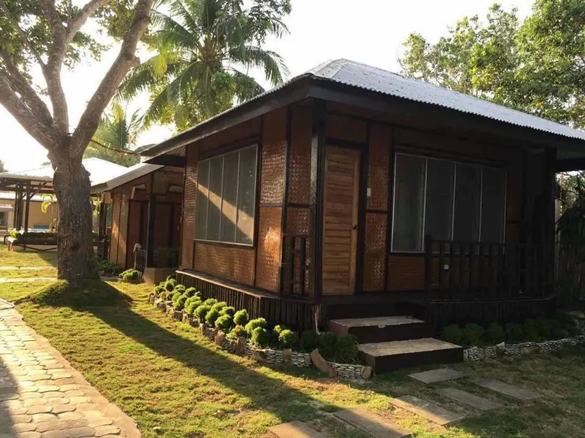 Palawan Seaview Resort - Image 1