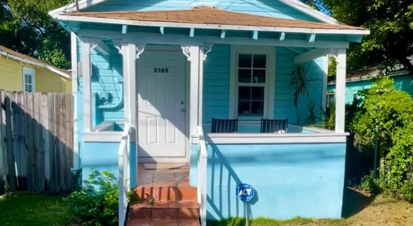 Key West Style Historic Home in Coconut Grove Florida, The Blue House - Image 1