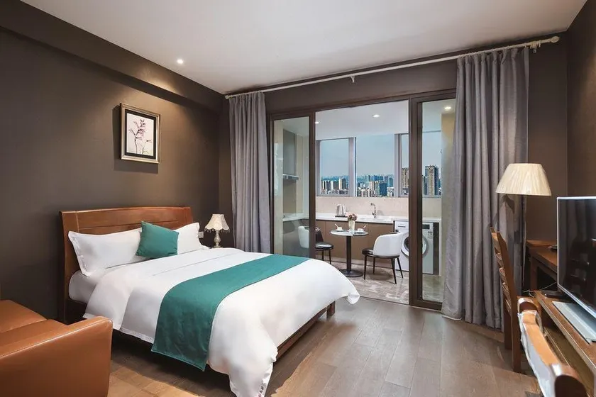 Foshan Langham Light Luxury Apartment (Baini Culture Square Store) - Image 1
