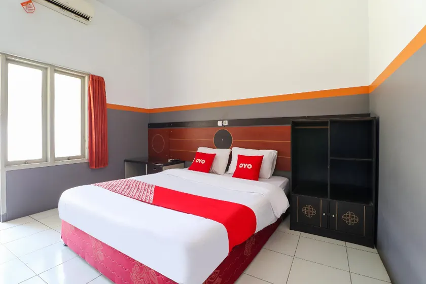 Hotel O Garut near Alun-Alun Tarogong formerly Wisma Etiga - Image 1
