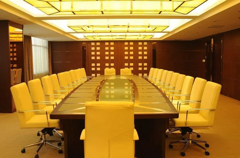 Fengze Business Hotel - Image 1