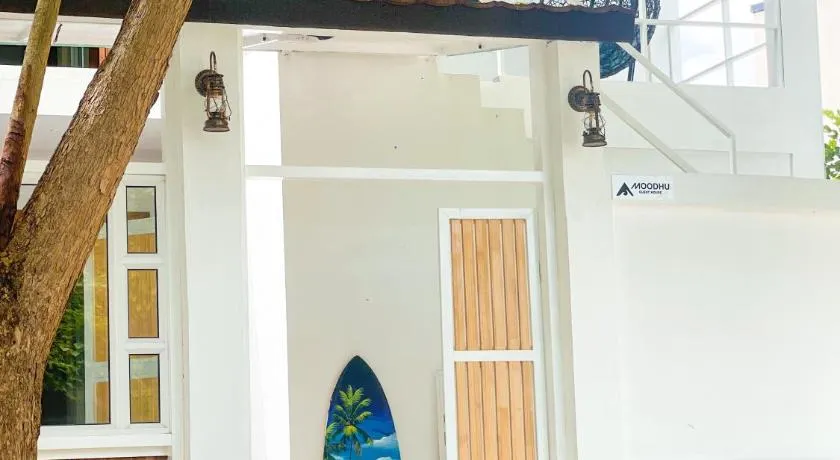 Moodhu Surf House - Image 1