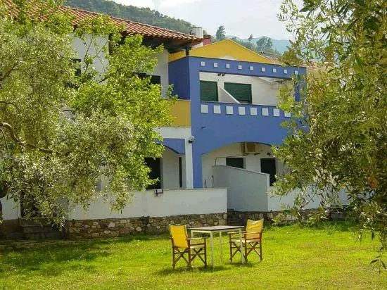 Blue Sky Villas - Image 1