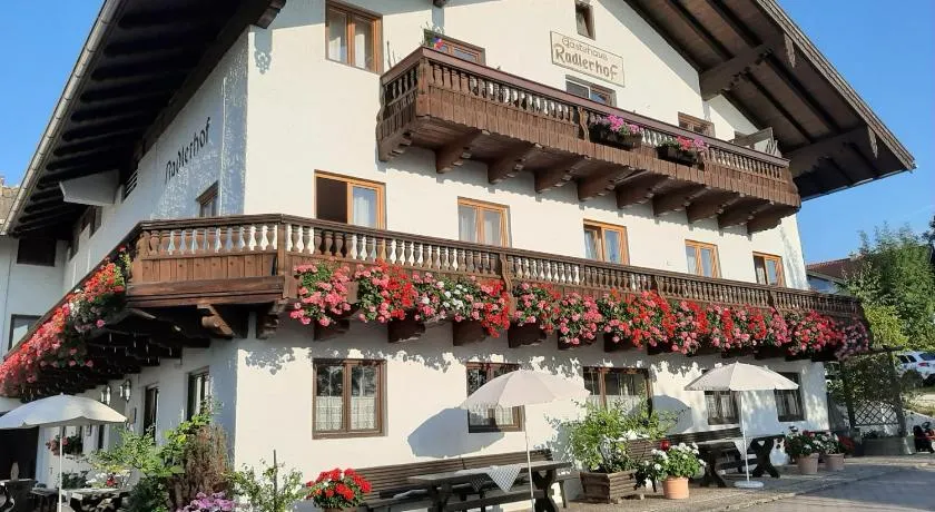 Gästehaus Radlerhof in Gstadt am Chiemsee - Image 1