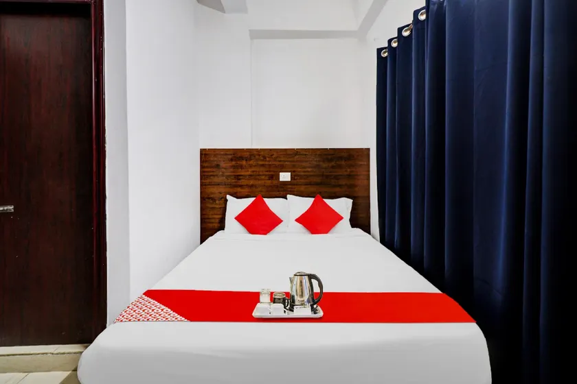 Hotel O Pride Inn - Image 1