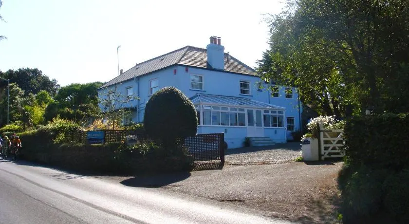 Channel View Guest House - Image 1