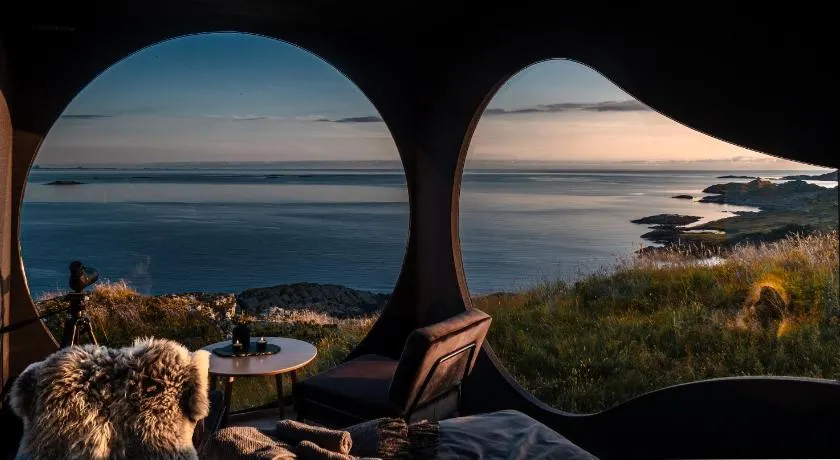 Birdbox Reksta - Image 1