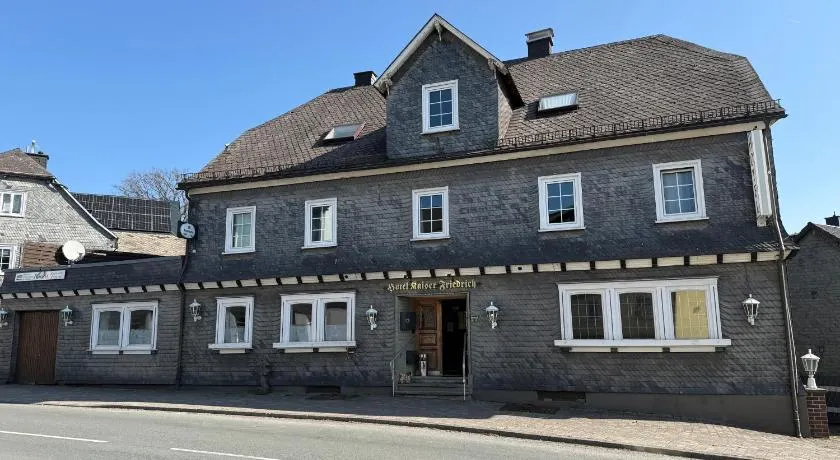 Hotel Kaiser Friedrich - Image 1