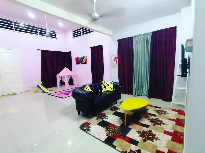 Homestay Monstera - Image 1