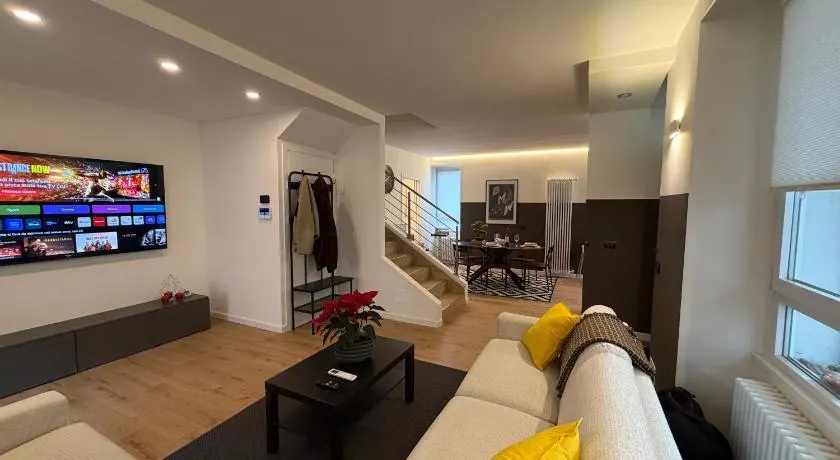 Foresteria Dambro rooms -2 Min walk to Bernina Express - Image 1