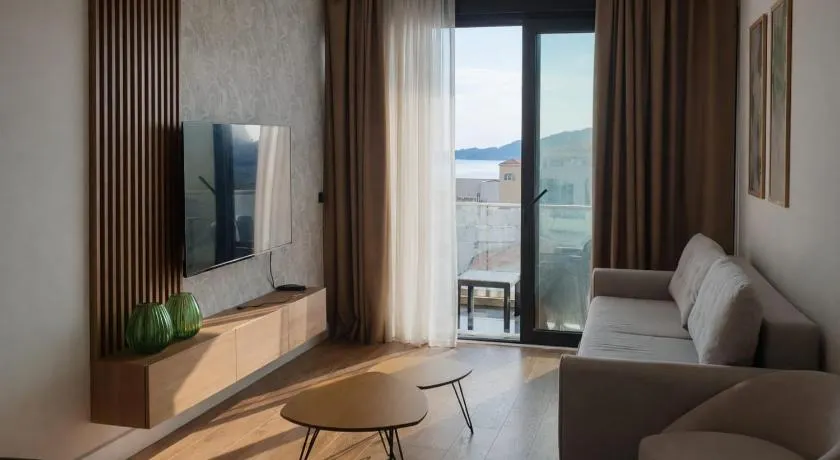 Dreams house elia - Image 1