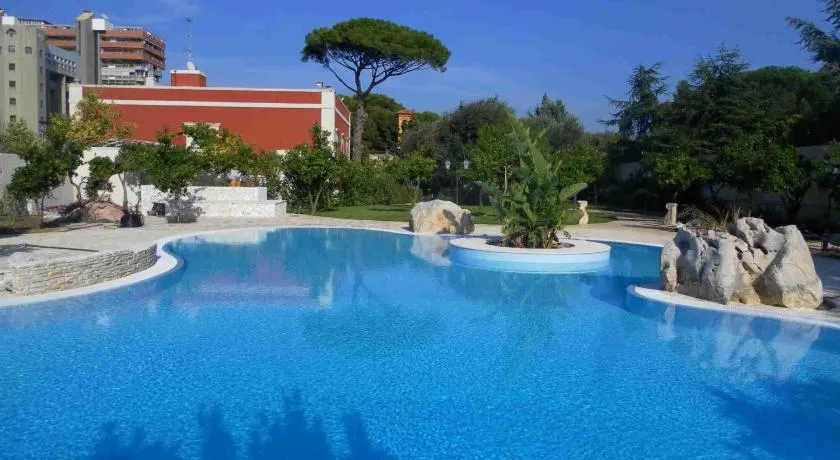 Executive L'Orangerie BB - Image 1