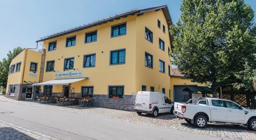 Gasthof Metzgerei Linsmeier - Image 1